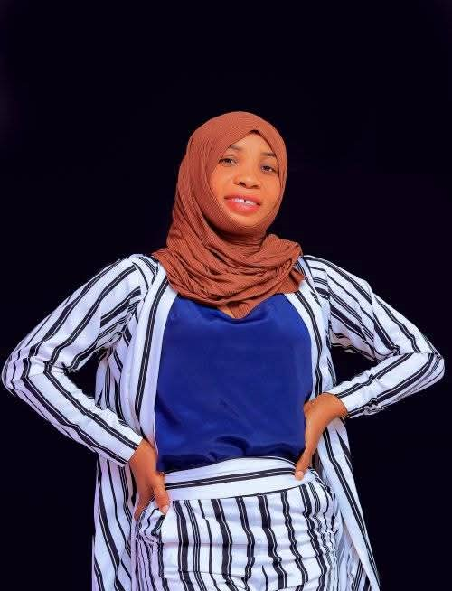 ASHA KIPANDE - 1.KIBURUDISHO 2.KARATA 3.NDOA 4.MZIZI WA UPENDO 5.DHAIFU